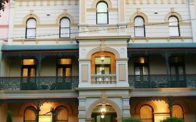 Avonmore On The Park Boutique Hotel